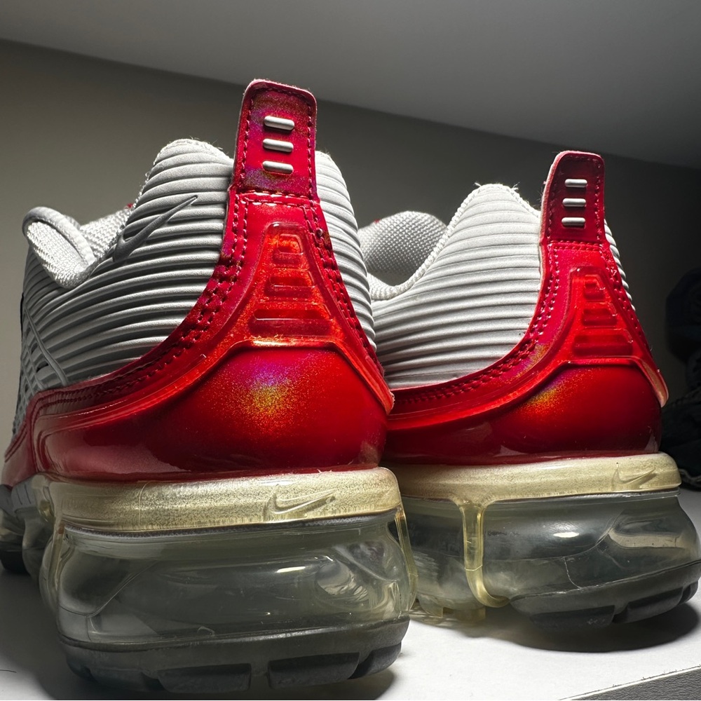 Nike Air VaporMax 360 (OG Grey Red) - Picture 7 of 12